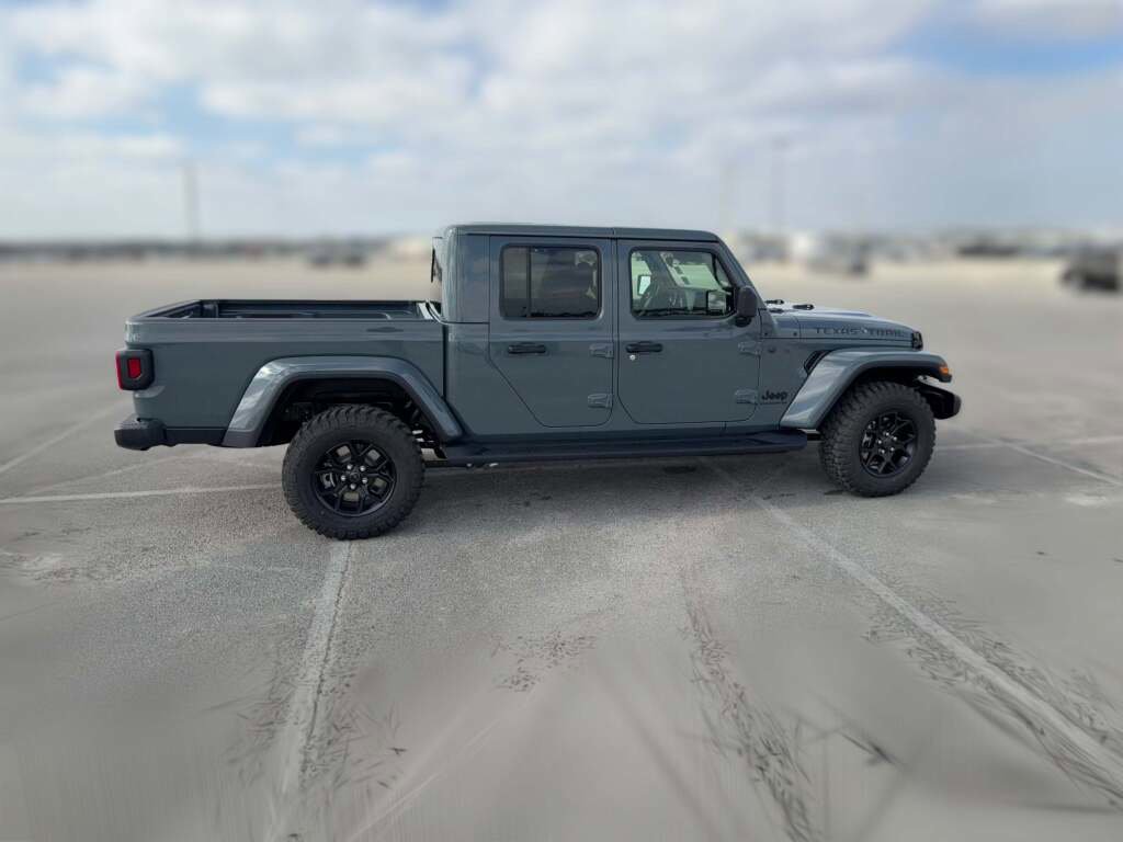 New 2026 Jeep Gladiator Sport image 14