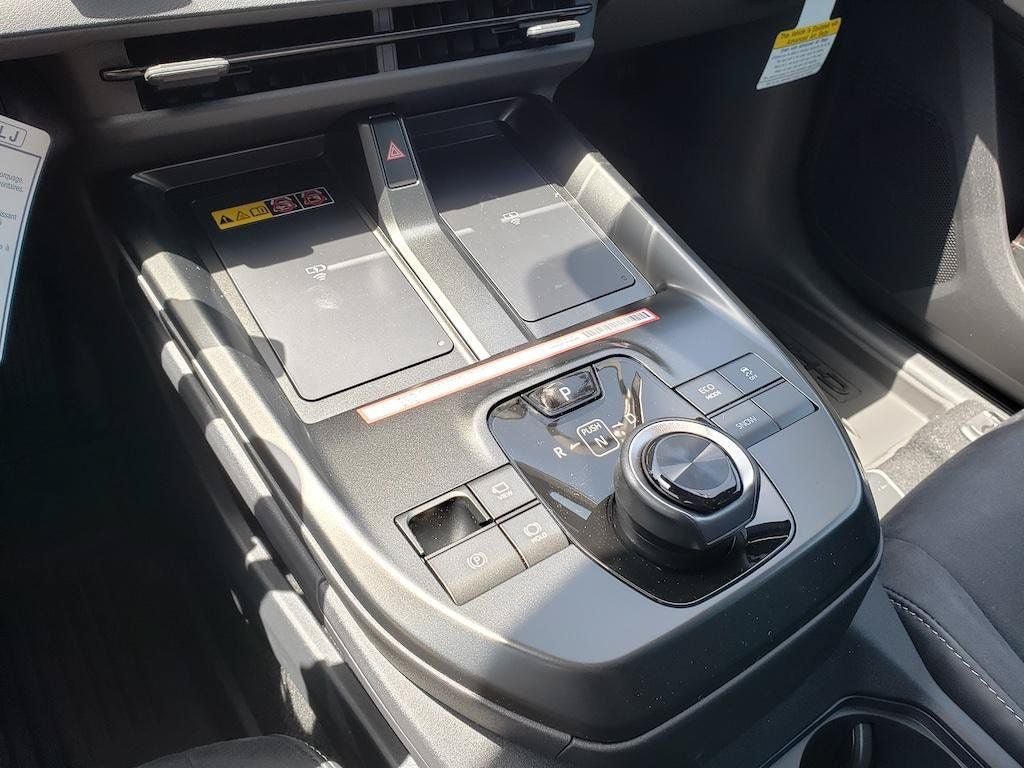 New 2026 Toyota C-HR AWD/4WD image 14