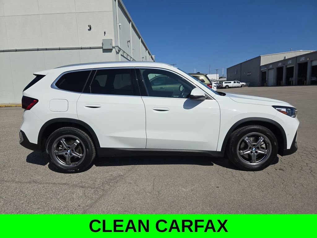 Used 2023 BMW X1 xDrive28i image 9