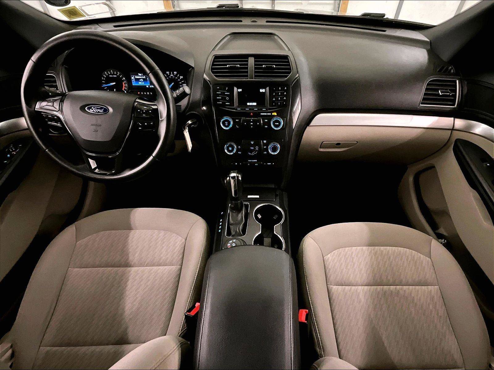 Used 2018 Ford Explorer 4WD image 14