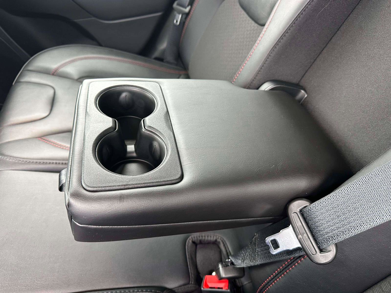 Used 2023 Jeep Cherokee Trailhawk image 10