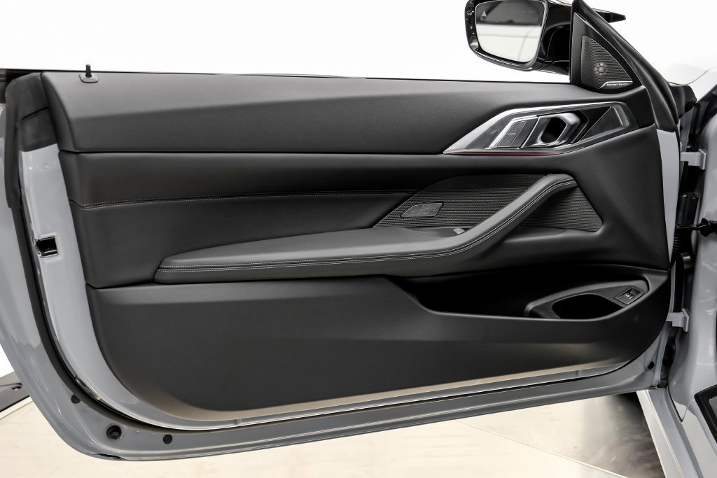 Used 2025 BMW M440i Coupe w/ Premium Package RWD image 49