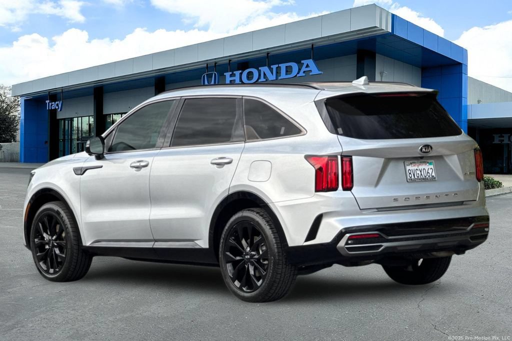 Used 2021 Kia Sorento SX FWD image 10