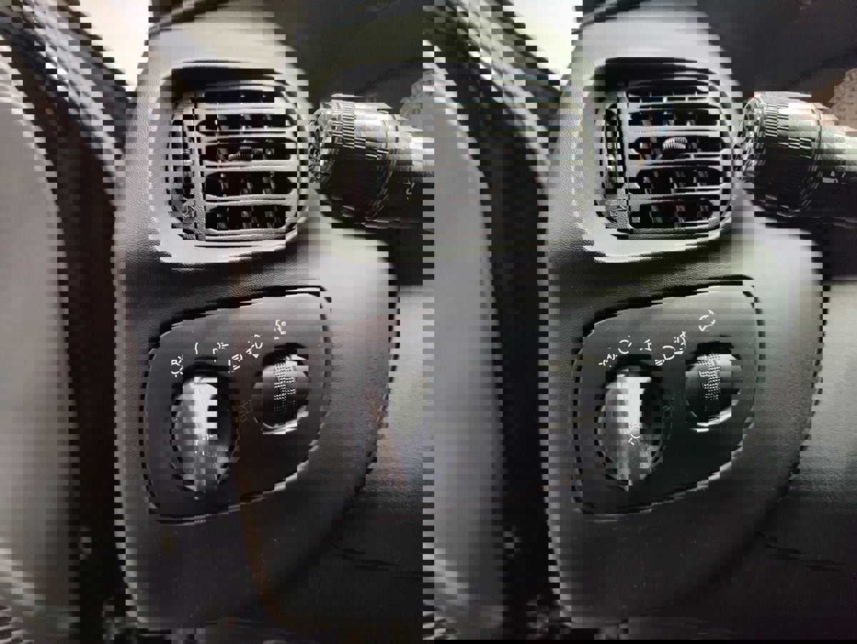 Used 2000 Ford F150 Harley-Davidson image 27