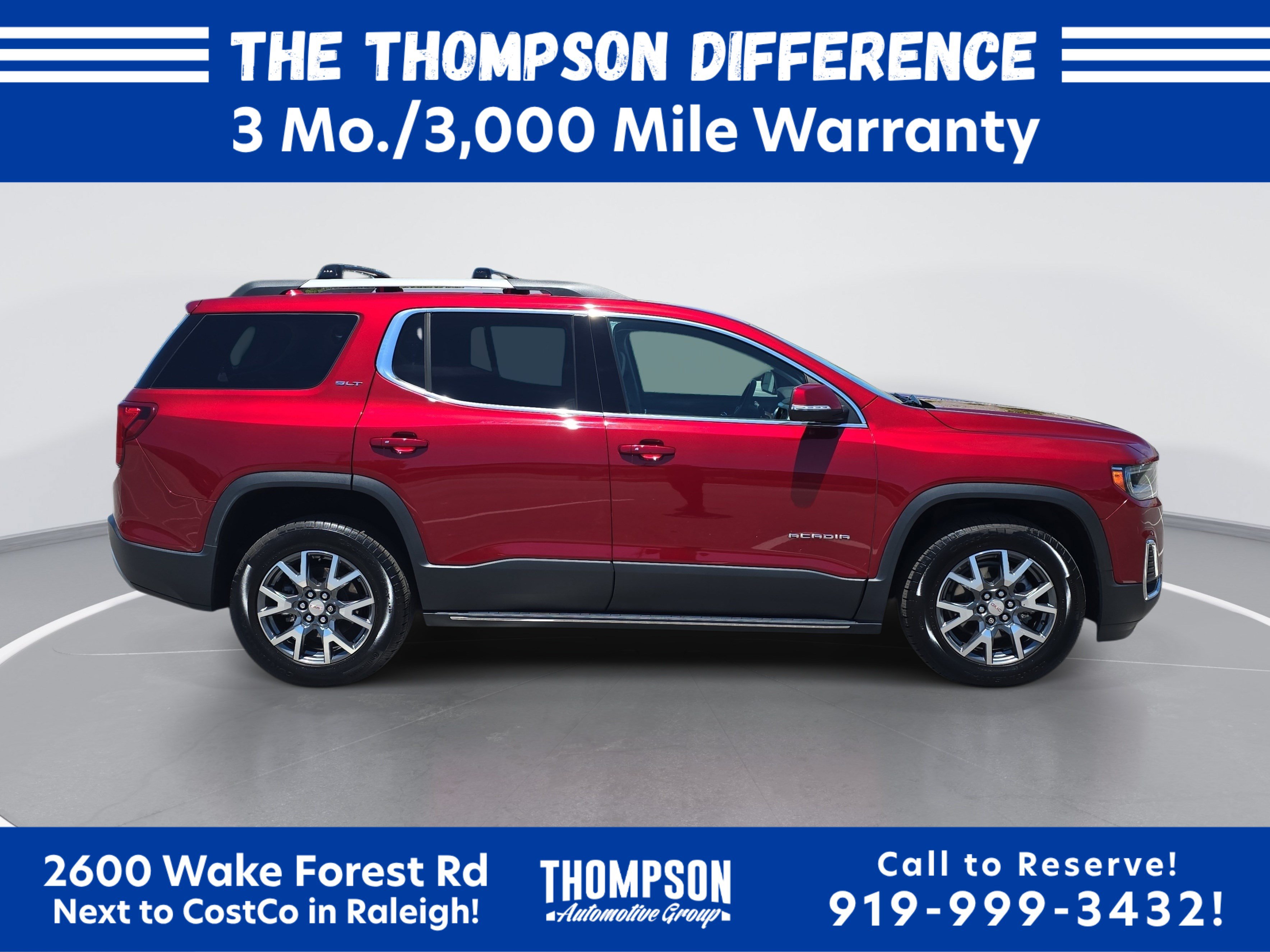 Used 2022 GMC Acadia SLT w/ Technology Package AWD/4WD image 2