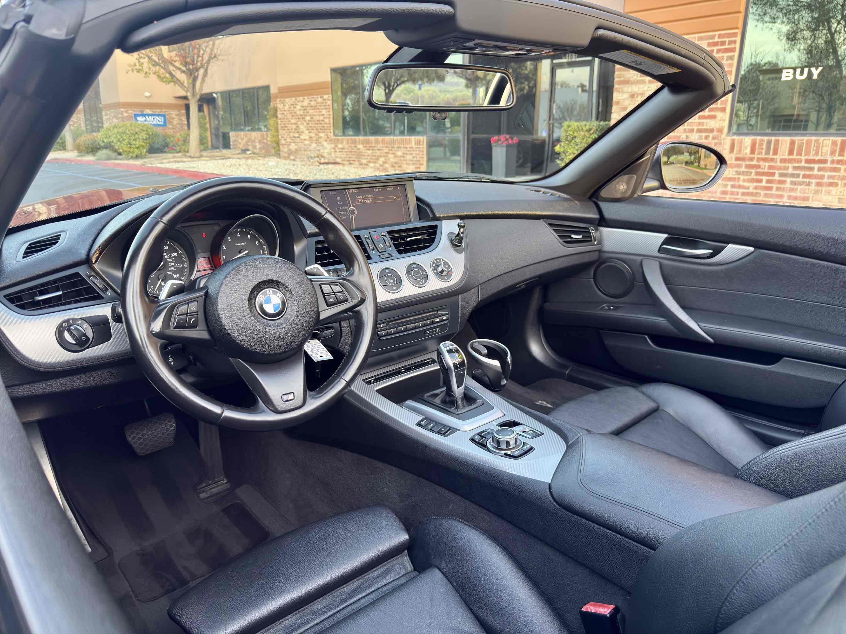 Used 2012 BMW Z4 sDrive35i image 25