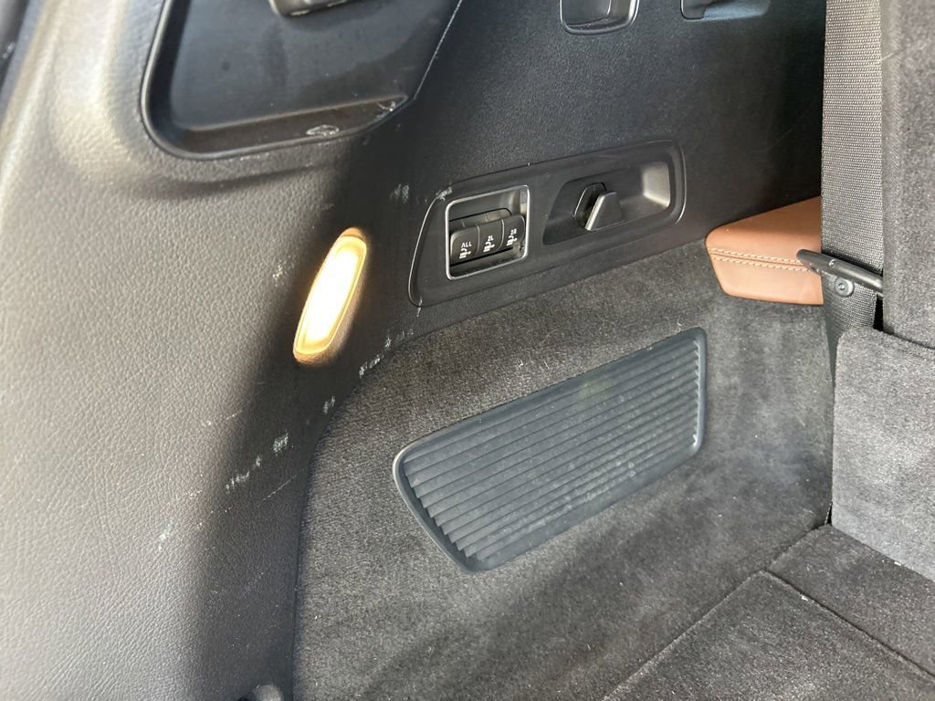 Used 2024 Mercedes-Benz GLS 63 AMG 4MATIC image 49