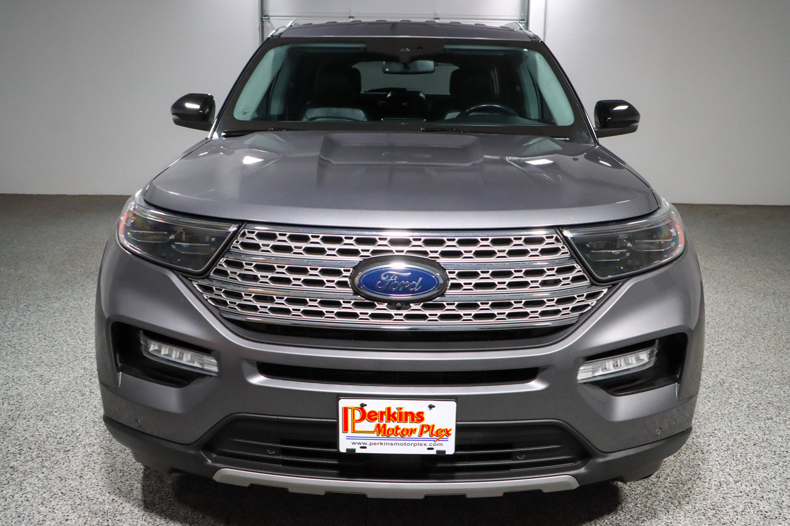 Used 2022 Ford Explorer Limited w/ Equipment Group 301A RWD image 4