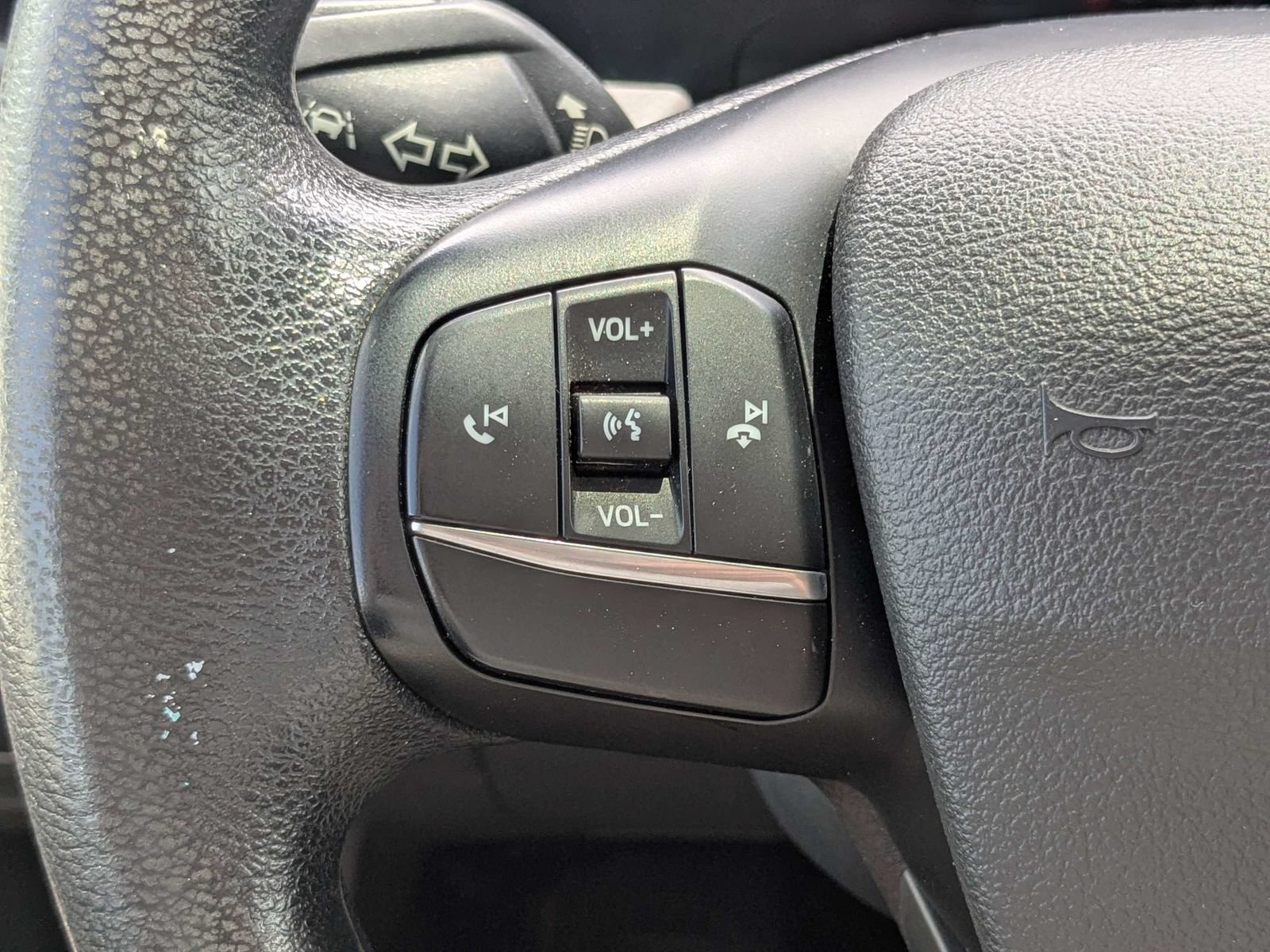 Used 2023 Ford Transit 250 Medium Roof AWD w/ Load Area Protection Package image 27