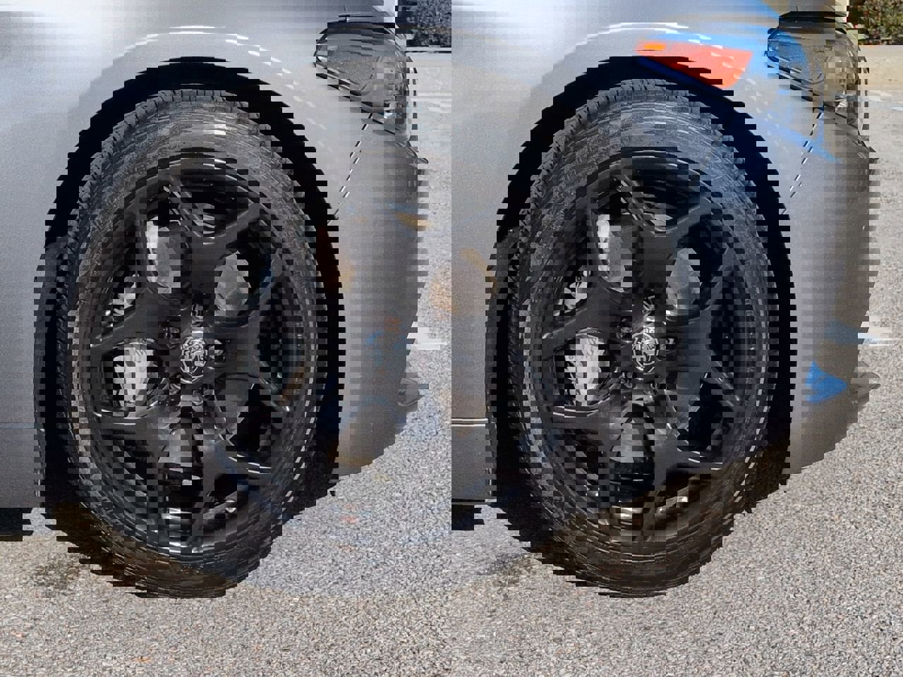 Used 2021 Alfa Romeo Giulia Sprint w/ Nero Edizione image 11