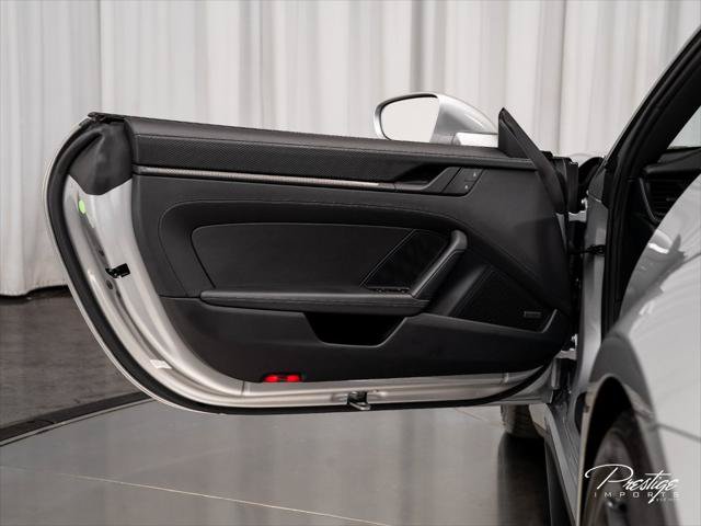 Used 2024 Porsche 911 GT3 RWD image 14