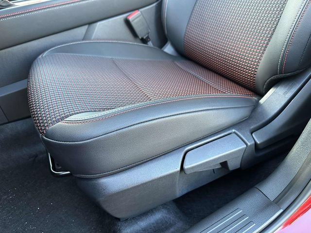 New 2026 Nissan Kicks SR FWD image 15