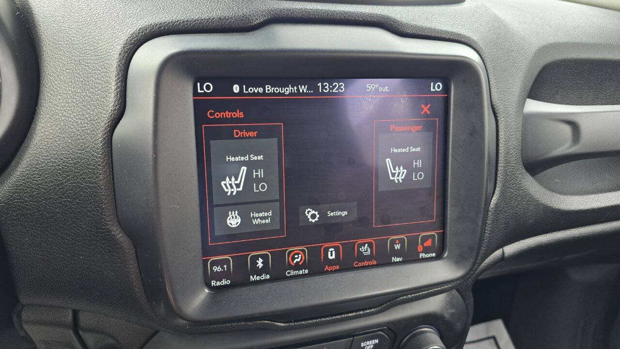 Used 2019 Jeep Renegade Limited w/ Quick Order Package 22P FWD image 20