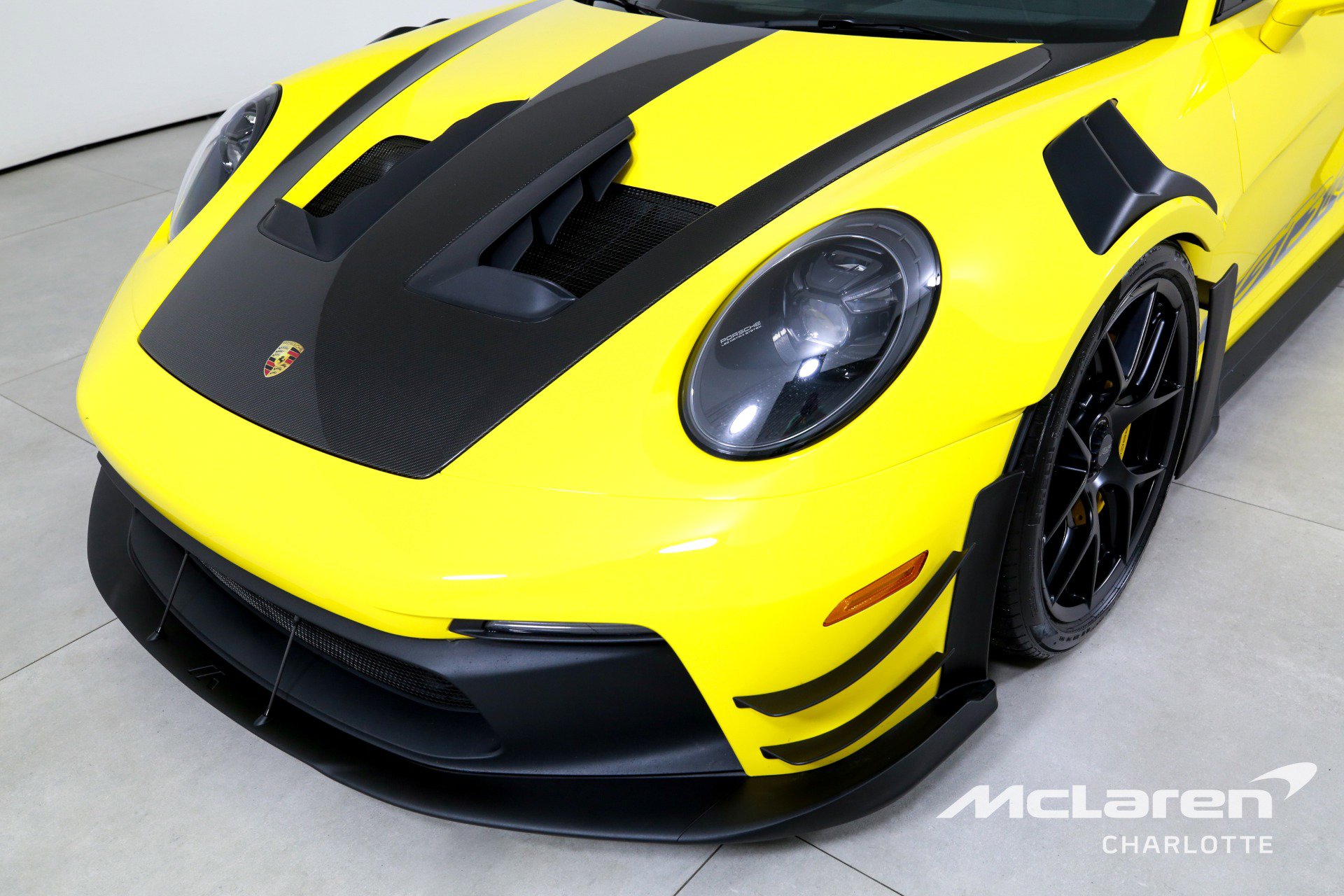 Used 2024 Porsche 911 GT3 RS w/ Weissach Package RWD image 33