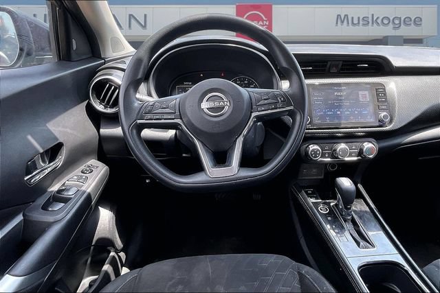 Used 2024 Nissan Kicks SV FWD image 8