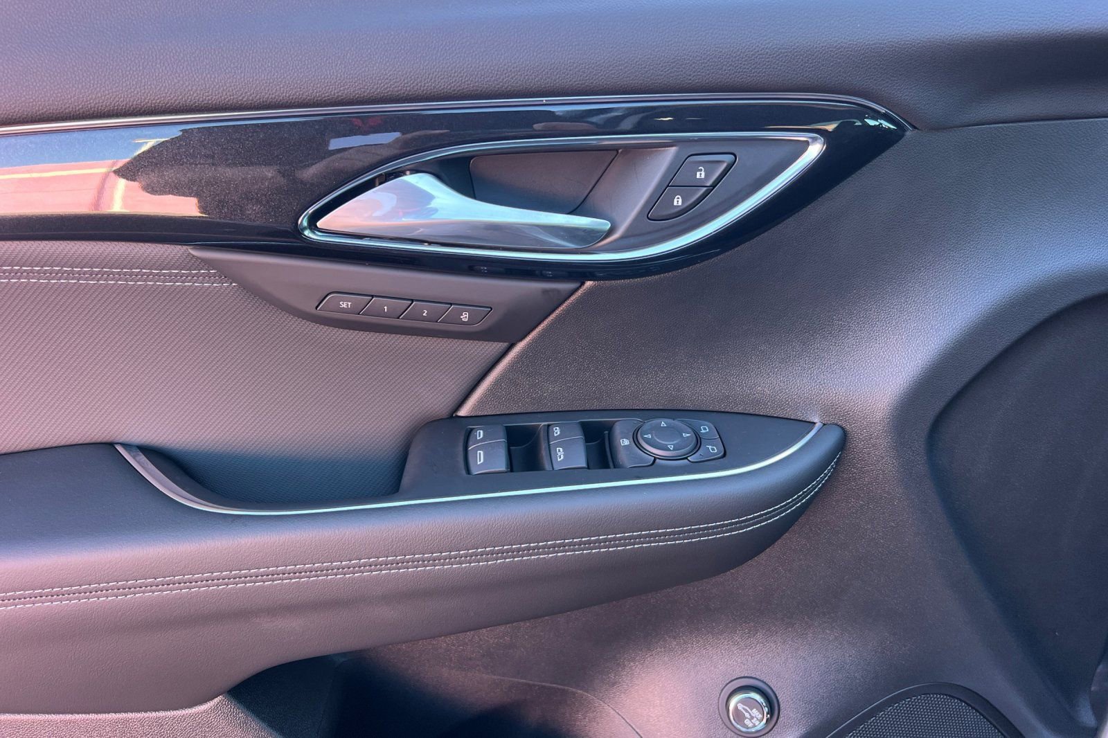 New 2026 Buick Envision Preferred image 9