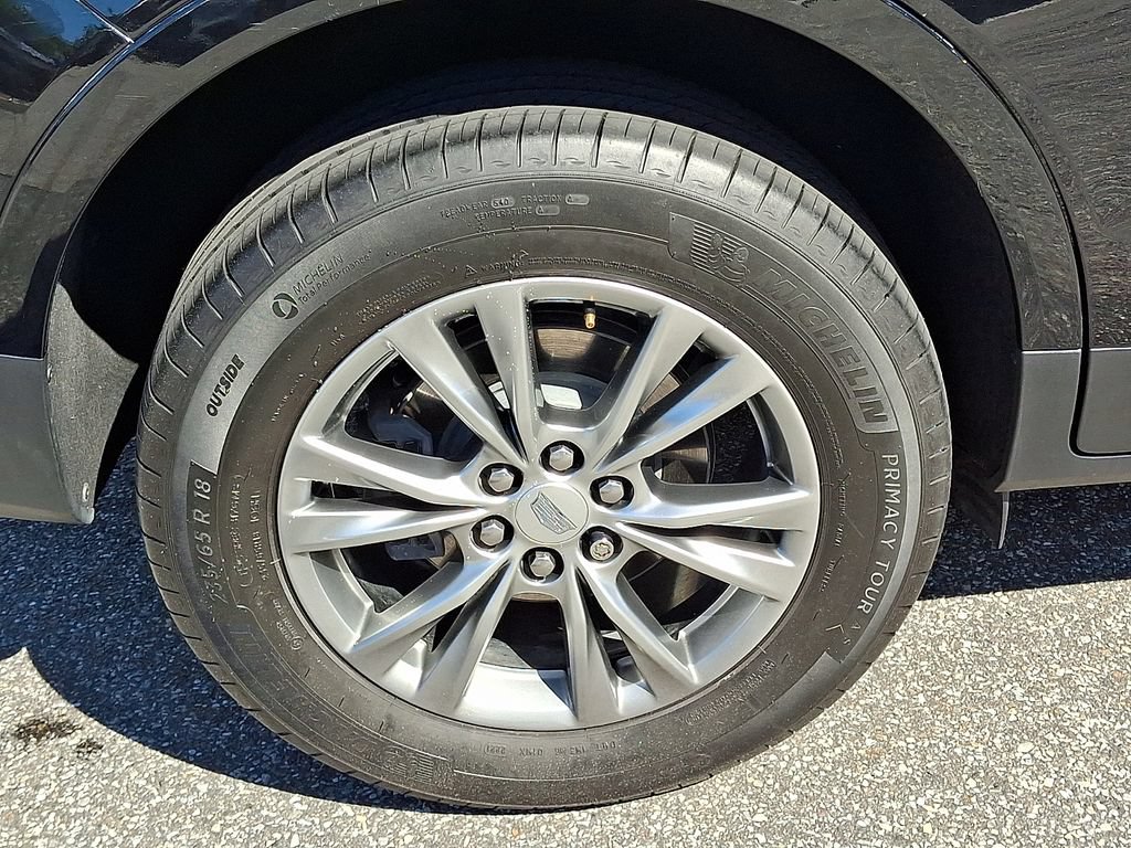 Used 2022 Cadillac XT5 Premium Luxury w/ Technology Package AWD/4WD image 8