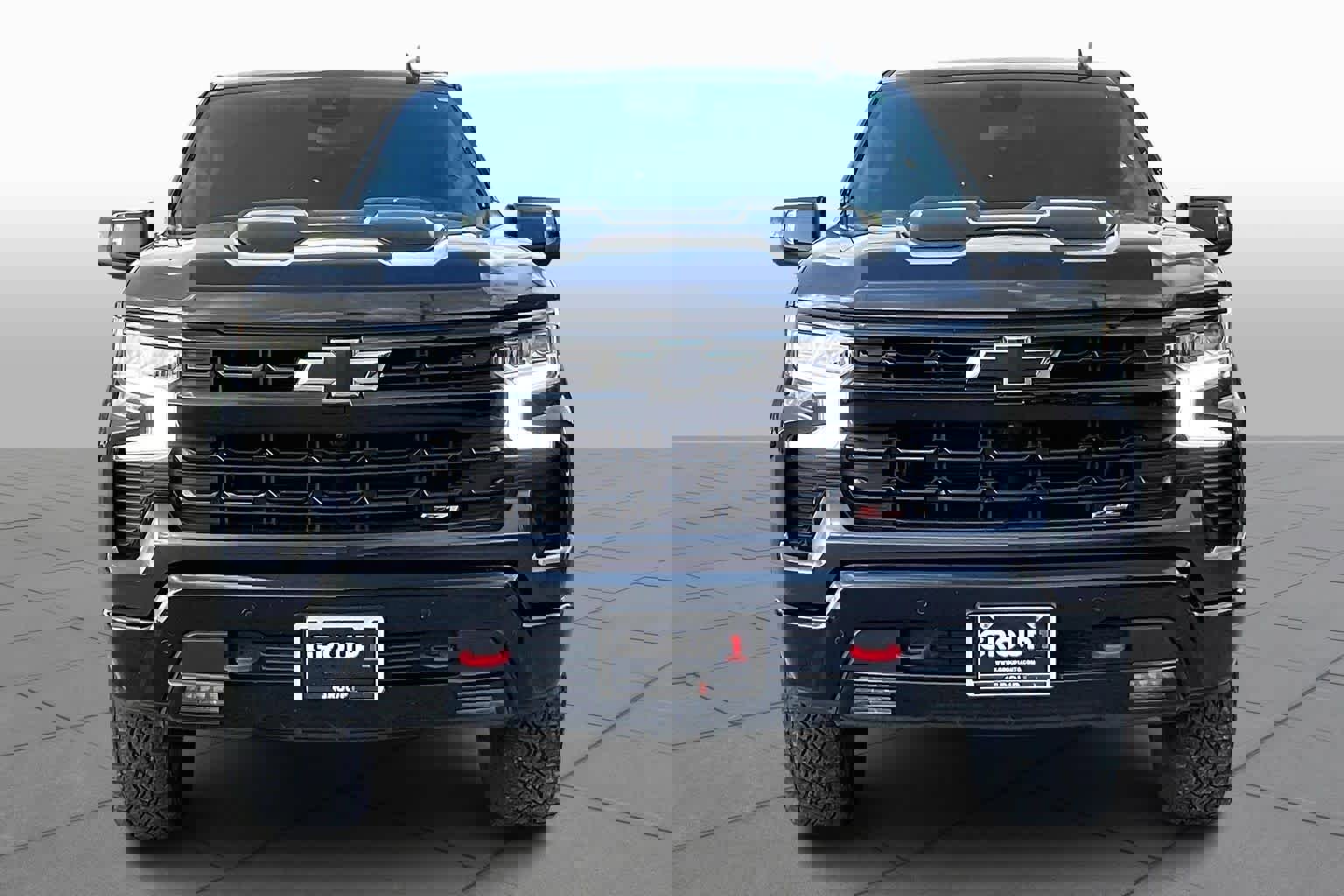 Used 2024 Chevrolet Silverado 1500 LT Trail Boss w/ LT Trail Boss Premium Package AWD/4WD image 4