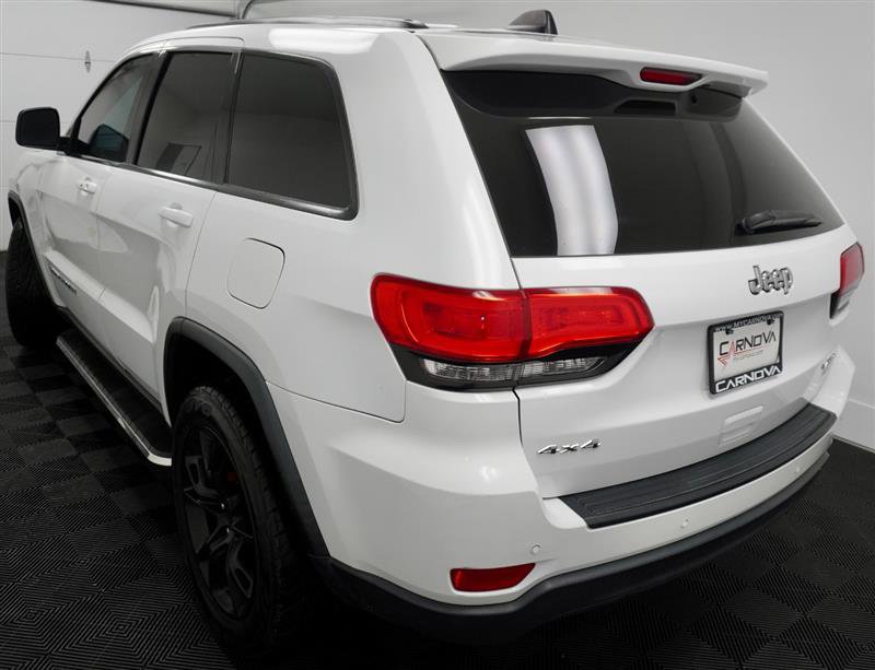 Used 2017 Jeep Grand Cherokee Laredo image 6