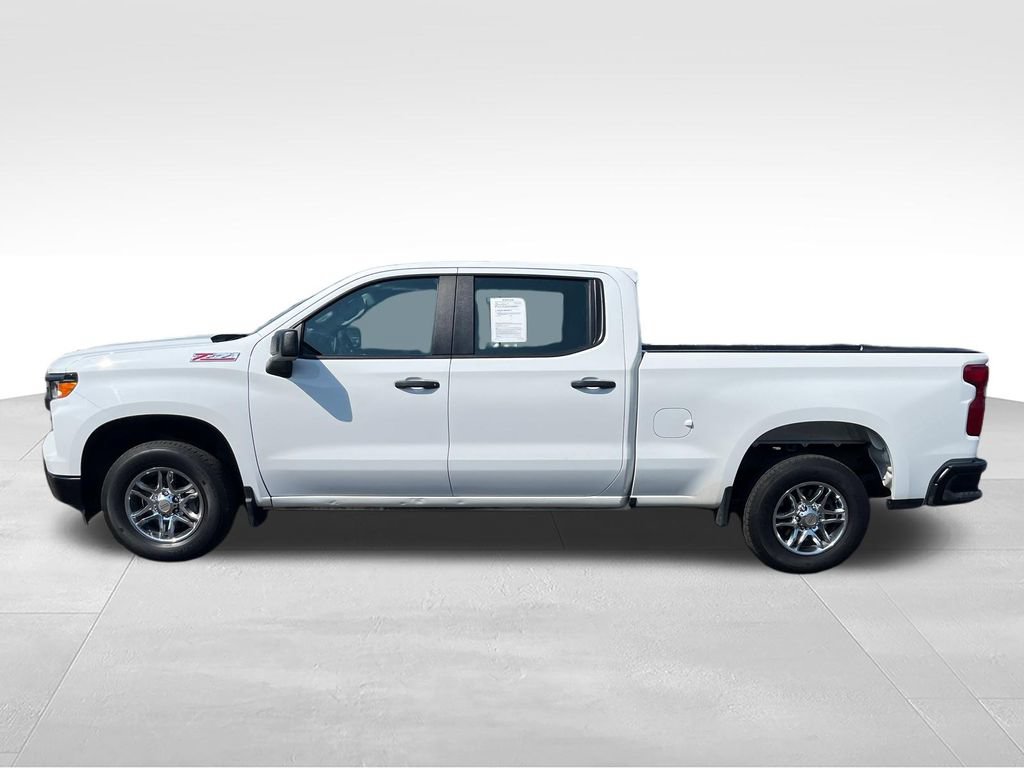 Used 2023 Chevrolet Silverado 1500 W/T w/ Z71 Off-Road Package AWD/4WD image 2