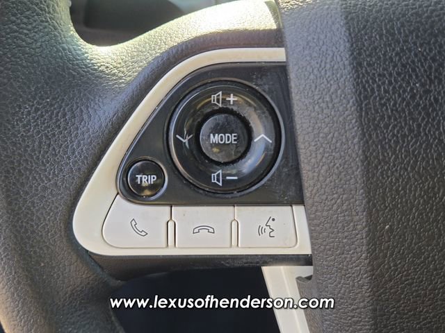 Used 2018 Toyota Prius Two FWD image 22