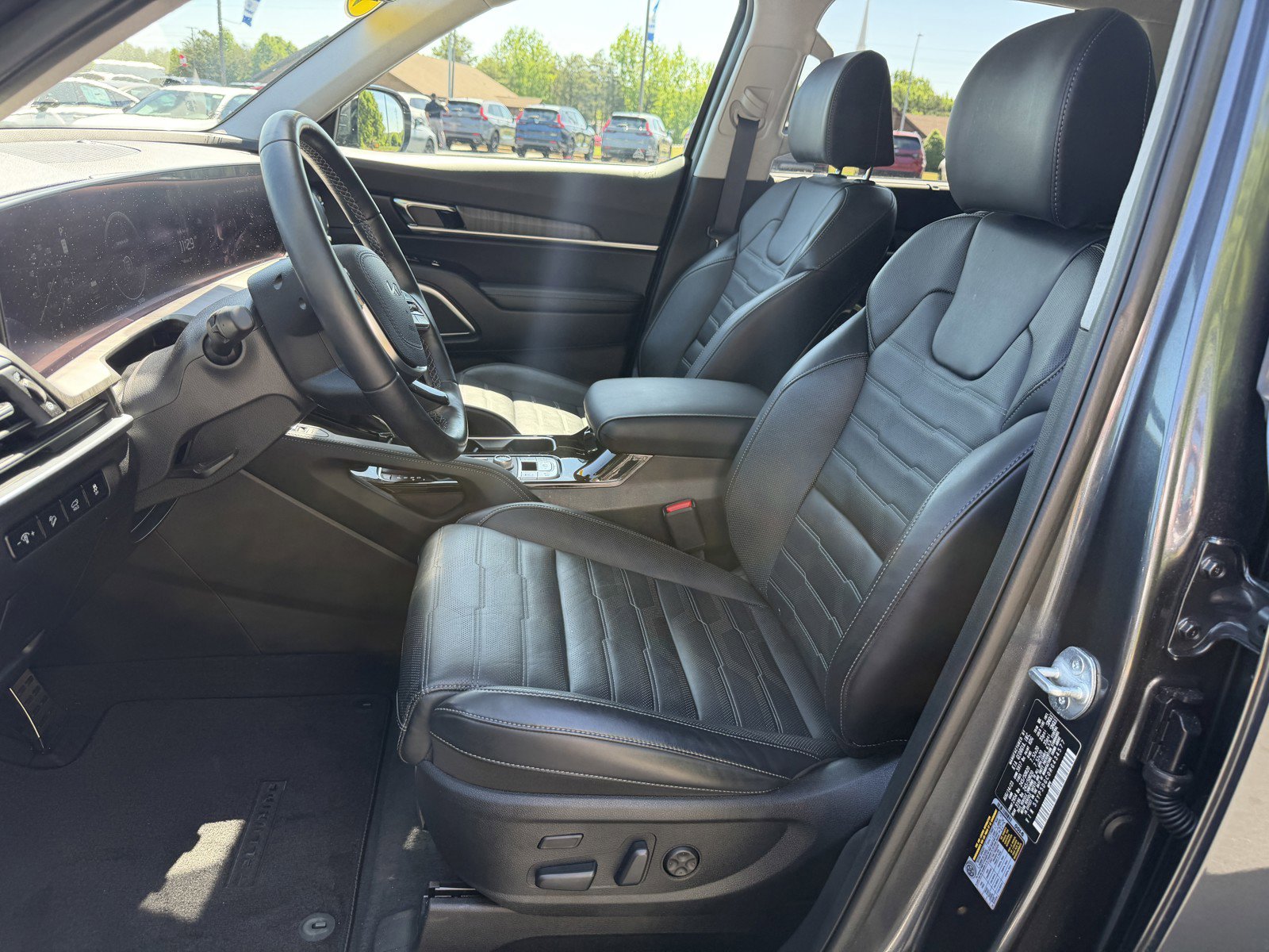 Used 2024 Kia Telluride SX Prestige AWD/4WD image 24