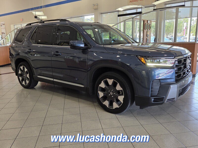 Used 2026 Honda Pilot Elite image 3