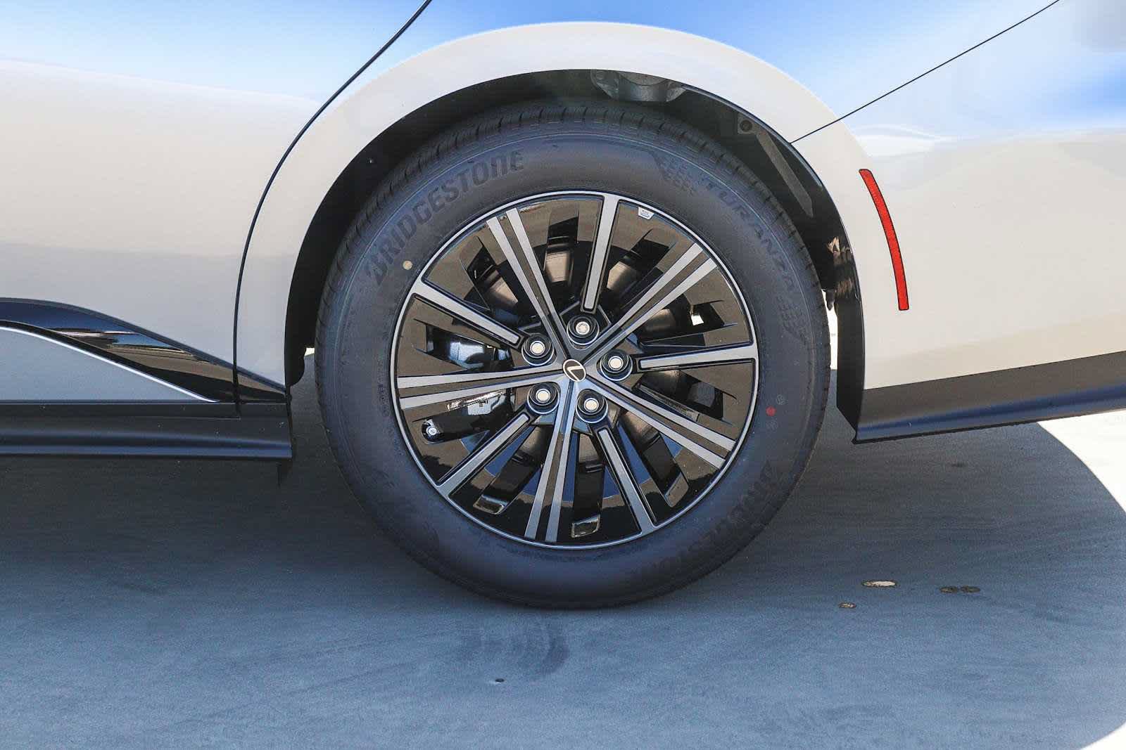 New 2026 Lexus ES 350h w/ Convenience Package FWD image 12