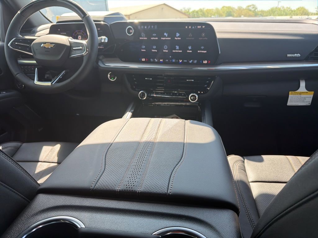 New 2026 Chevrolet Tahoe High Country AWD/4WD image 13