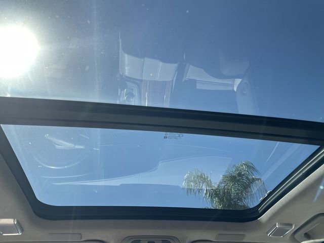 Used 2021 Cadillac Escalade ESV Sport Platinum AWD/4WD image 22