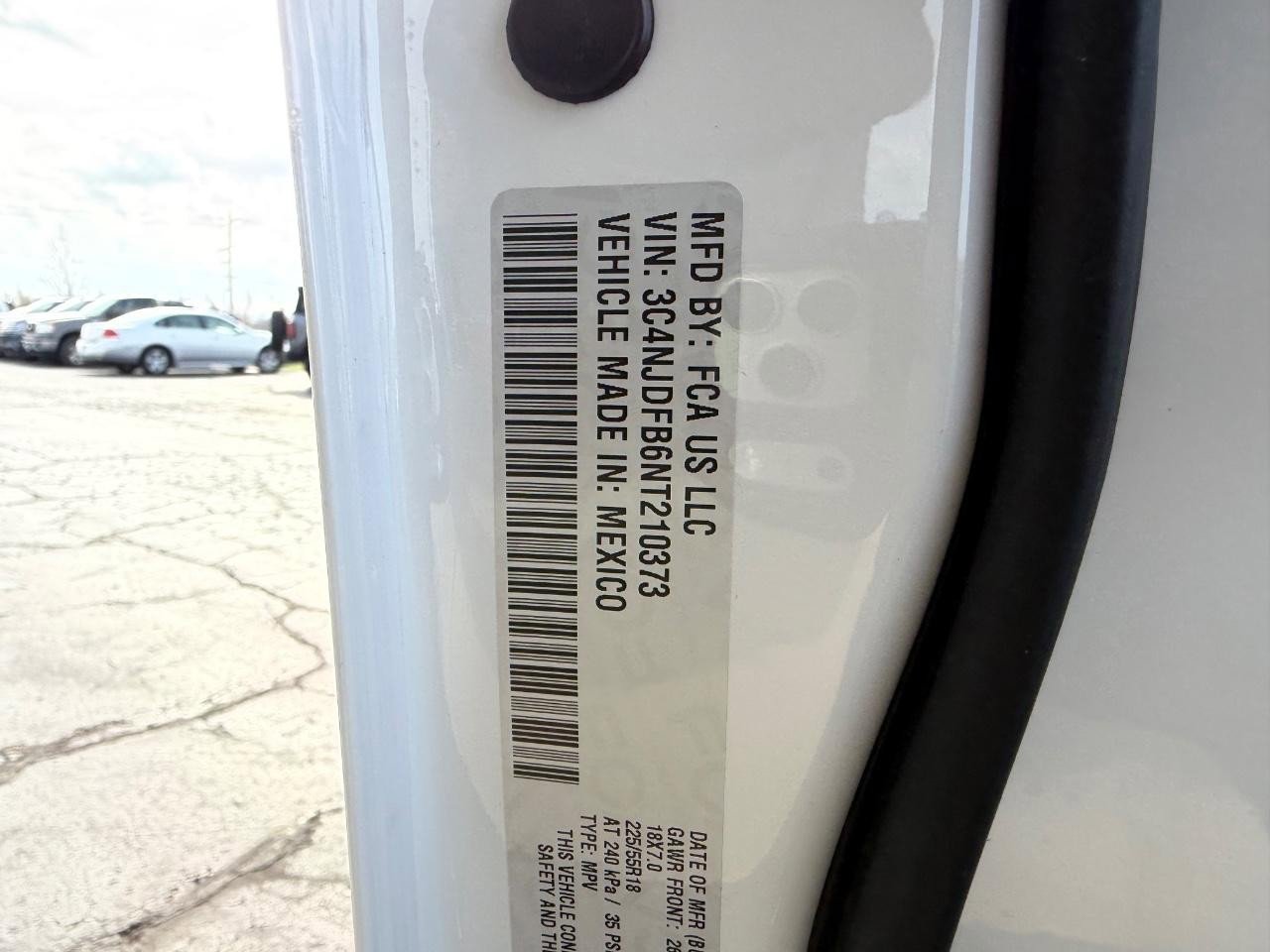 Used 2022 Jeep Compass Latitude w/ Sun and Sound Group image 24