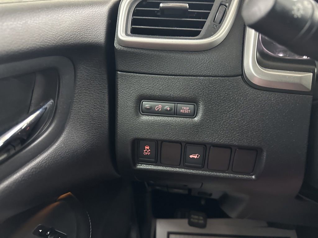 Used 2015 Nissan Murano SL w/ SL Technology Package image 38