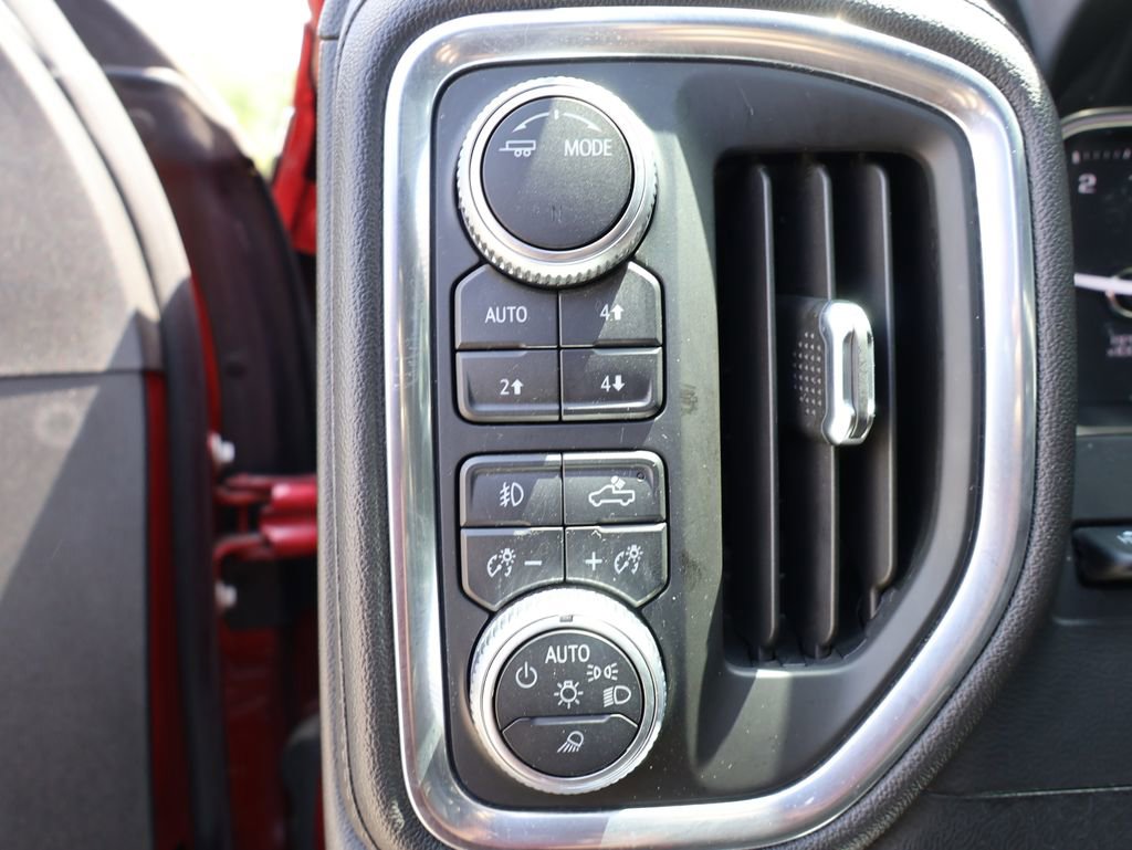 Used 2020 GMC Sierra 3500 Denali w/ Denali Ultimate Package AWD/4WD image 13
