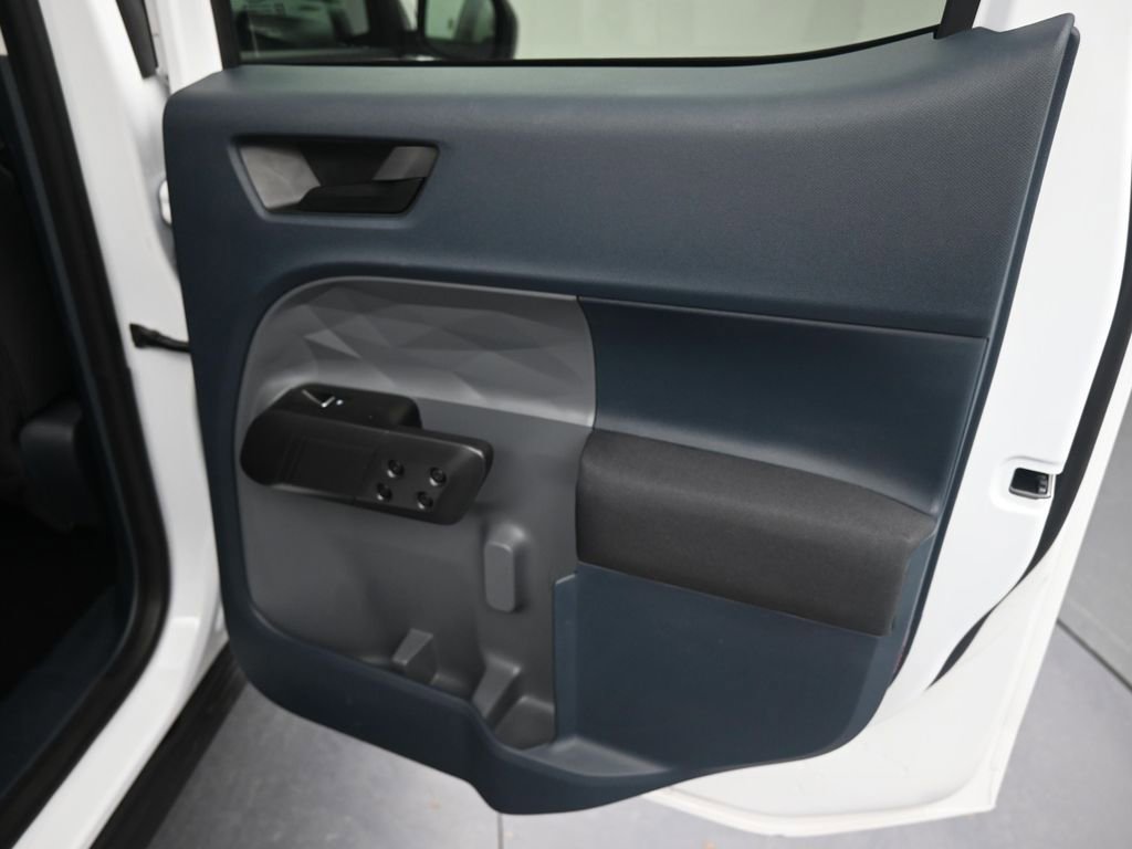 Used 2024 Ford Maverick XL image 26