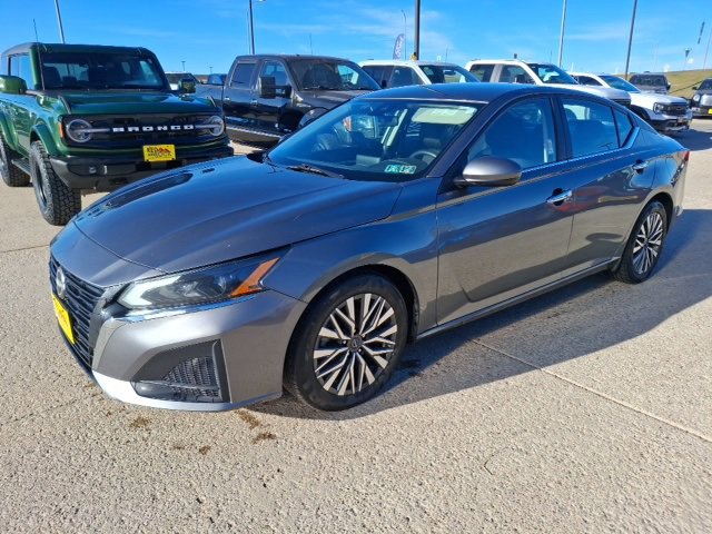 Used 2023 Nissan Altima 2.5 SV image 3
