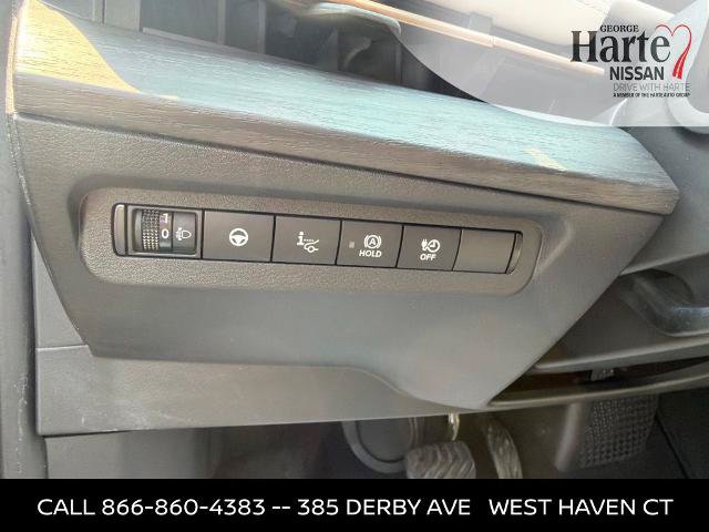 Certified 2024 Nissan Ariya AWD image 17