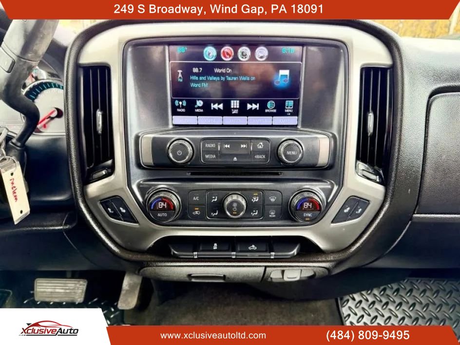 Used 2018 Chevrolet Silverado 1500 LT w/ All Star Edition AWD/4WD image 18