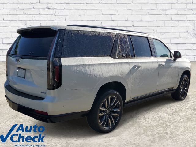 Certified 2023 Cadillac Escalade ESV Sport Platinum AWD/4WD image 4