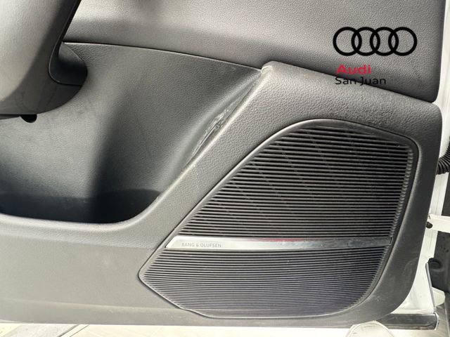Used 2023 Audi Q8 Prestige w/ Prestige Package AWD/4WD image 30