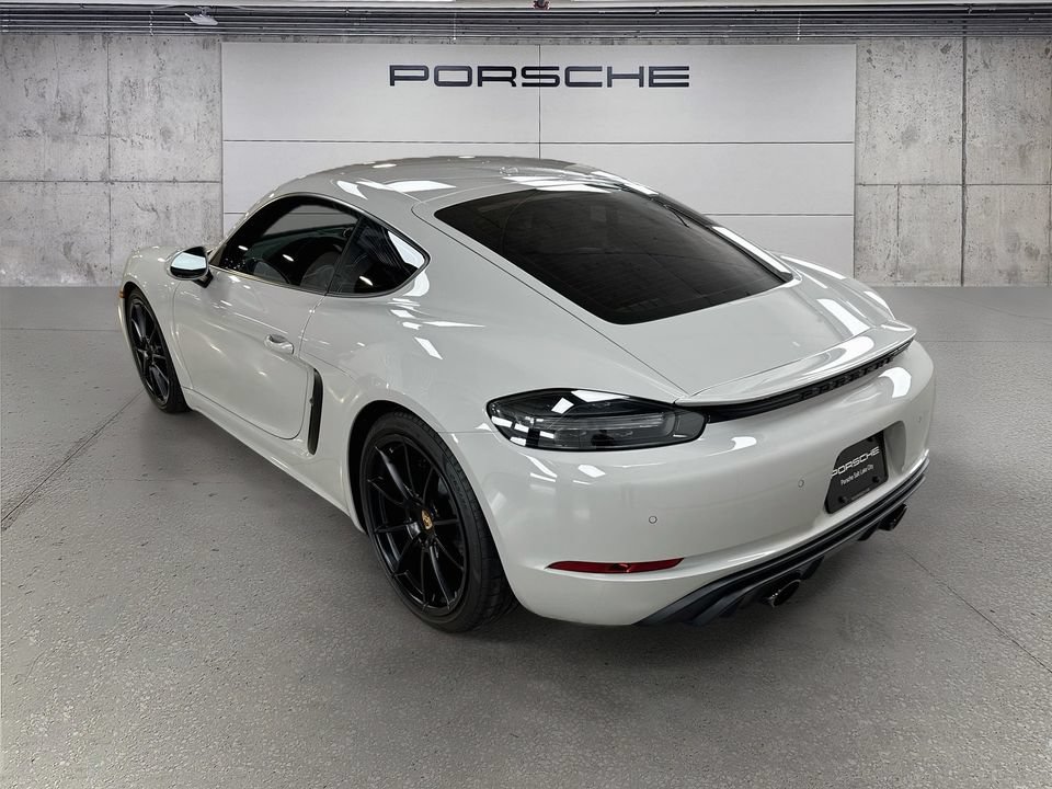 Certified 2025 Porsche 718 Cayman GTS RWD image 3