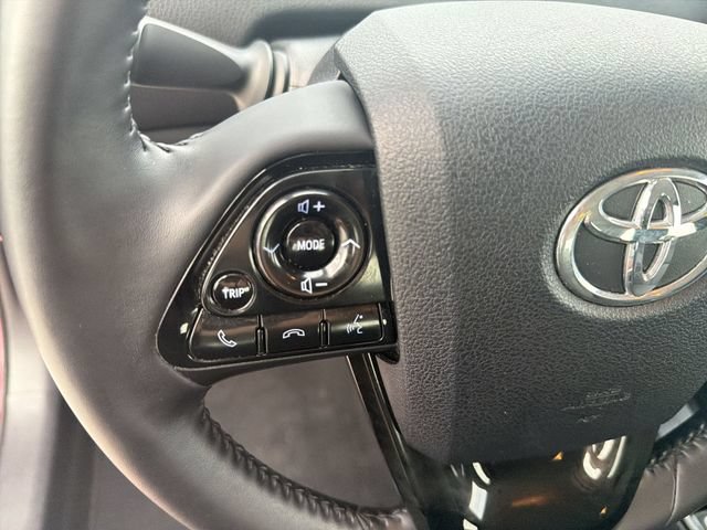 Certified 2020 Toyota Prius Prime XLE w/ Carpet Mat Package FWD image 16