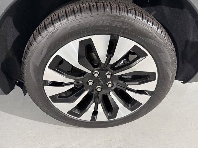New 2026 Ford Explorer Platinum w/ LUX Leather Package AWD/4WD image 6