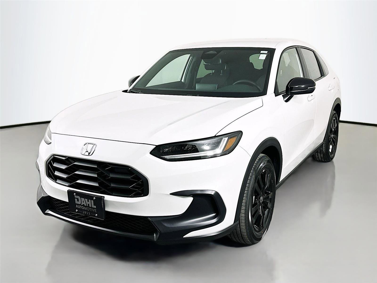 New 2026 Honda HR-V Sport image 3