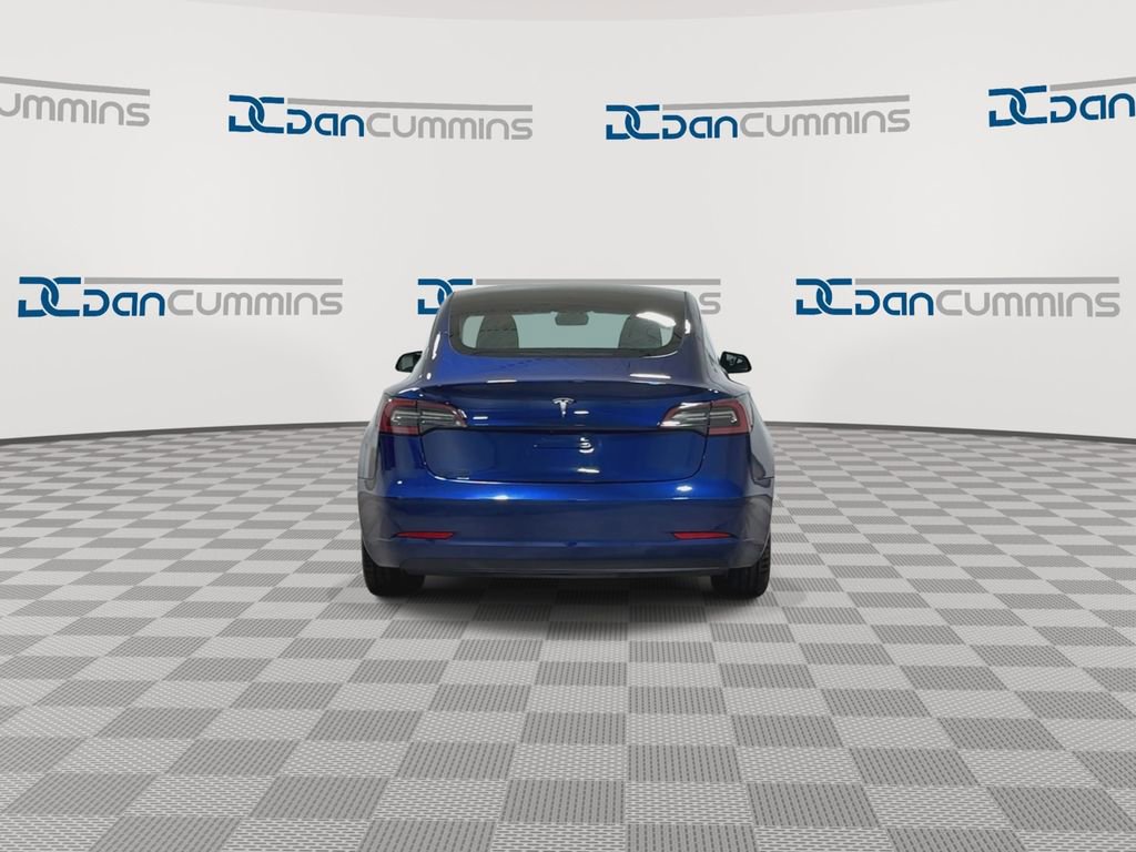 Used 2022 Tesla Model 3 image 7