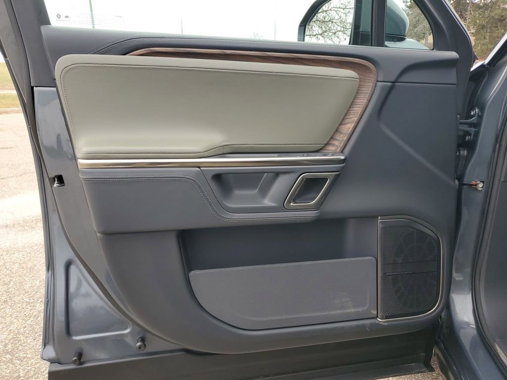 Used 2022 Rivian R1T Launch Edition image 22