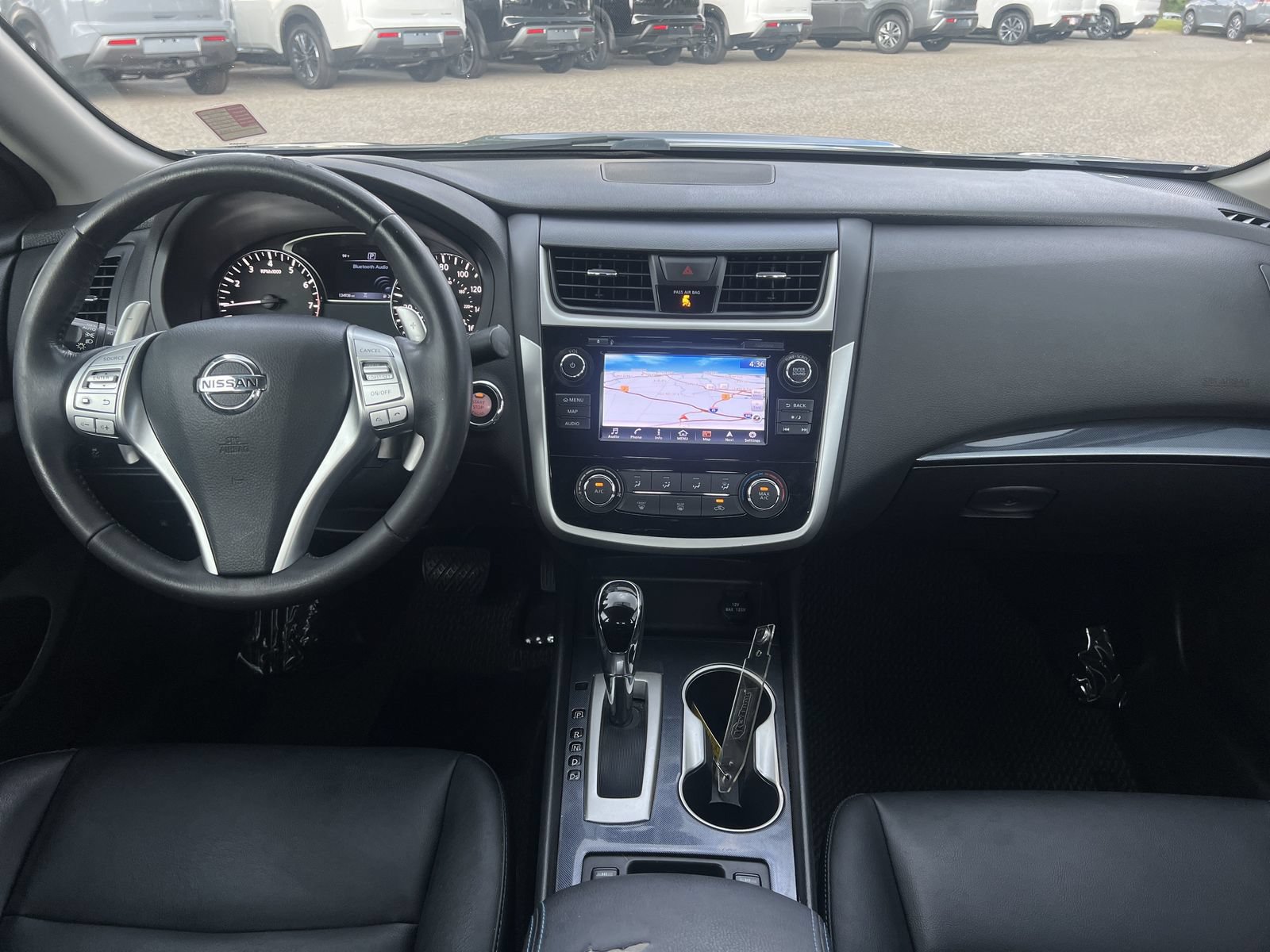 Used 2018 Nissan Altima 2.5 SR w/ SR Special Edition FWD image 2