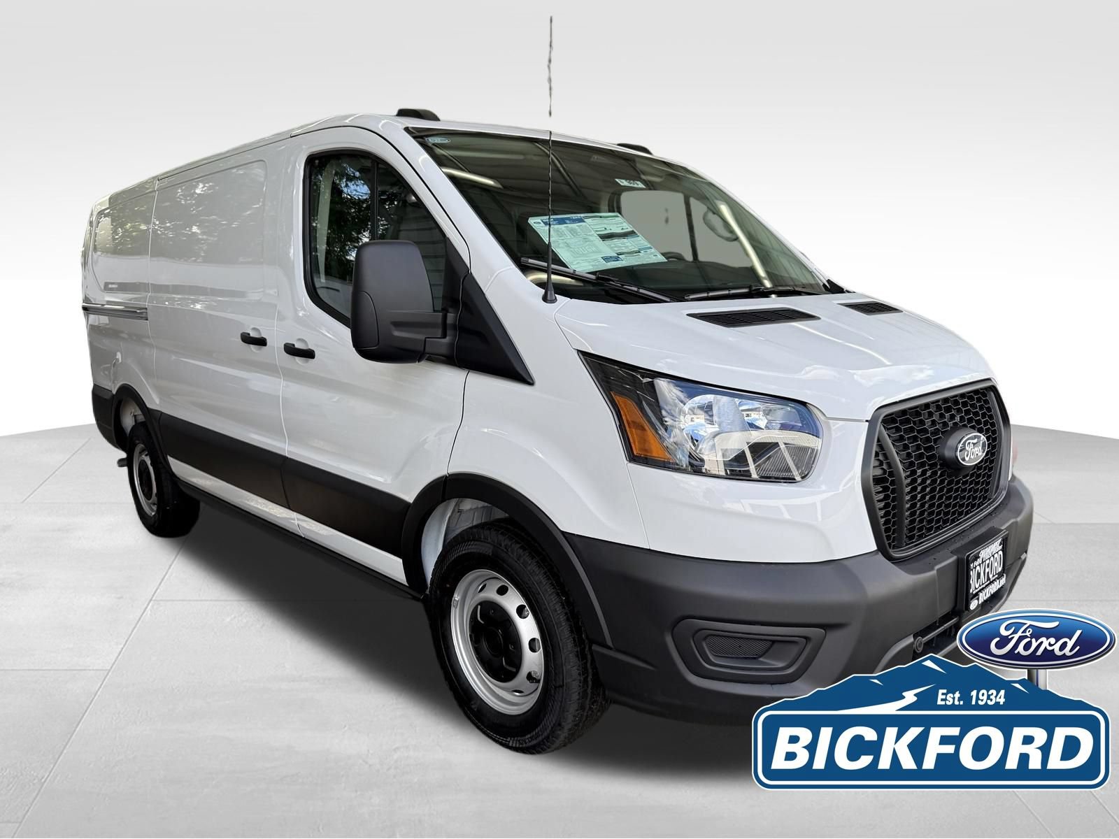 New 2026 Ford Transit 150 Low Roof RWD image 3