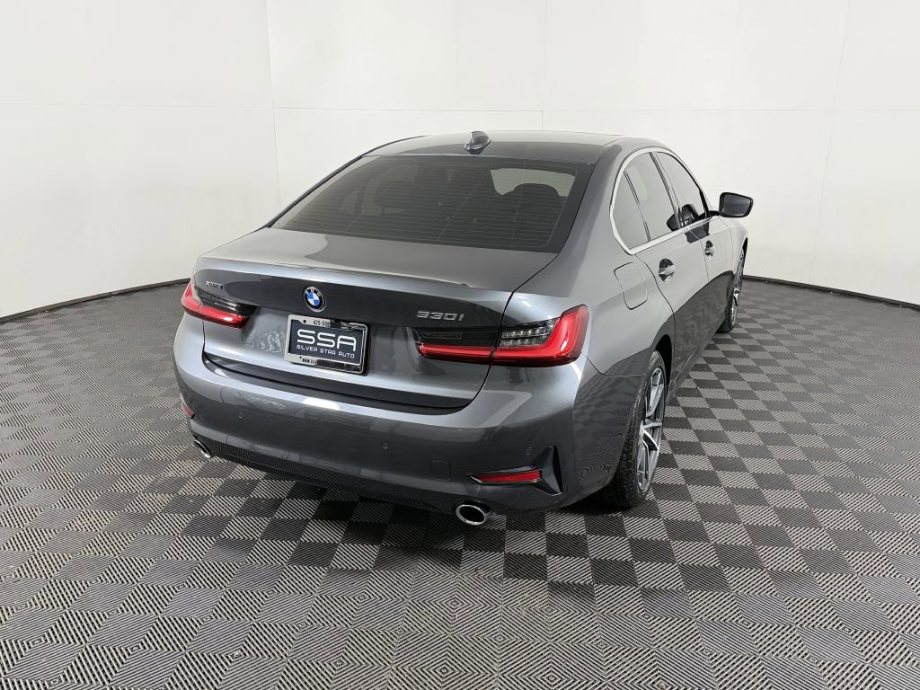 Used 2019 BMW 330i xDrive Sedan w/ Convenience Package image 12