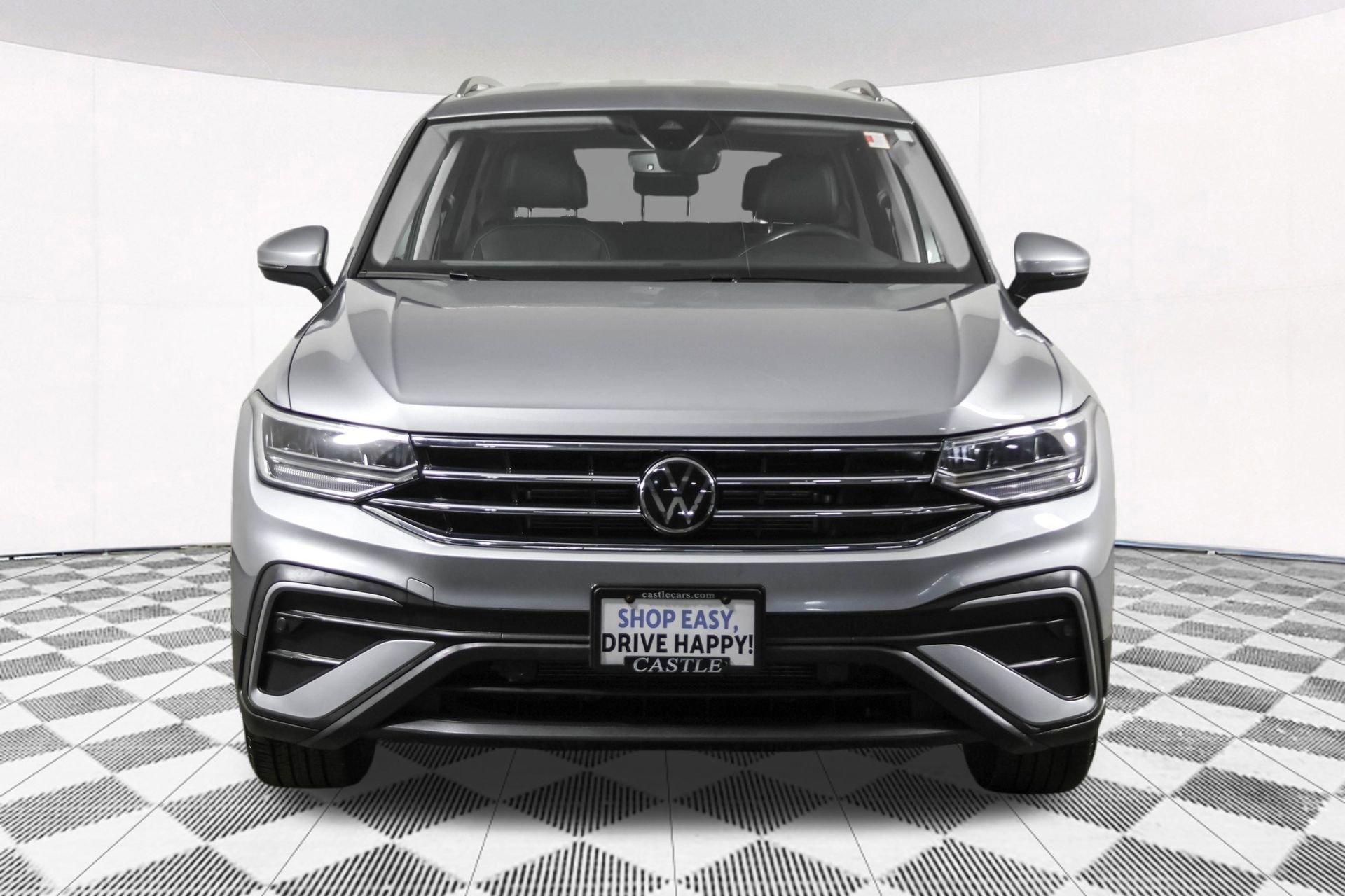 Used 2023 Volkswagen Tiguan SE image 10