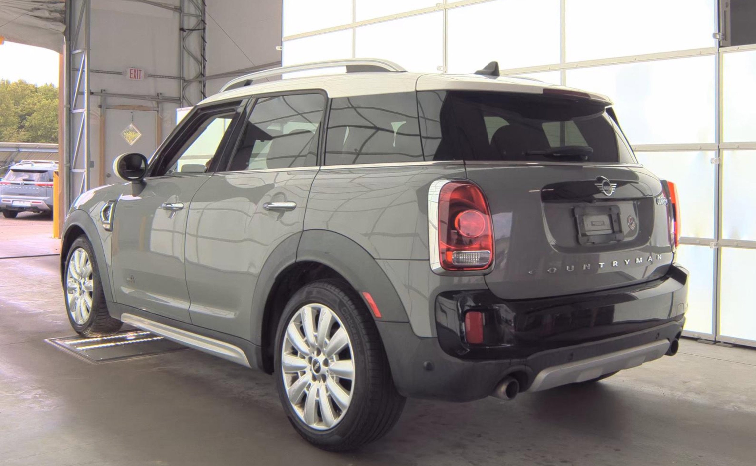 Used 2019 MINI Cooper Countryman S w/ Convenience Package AWD/4WD image 4